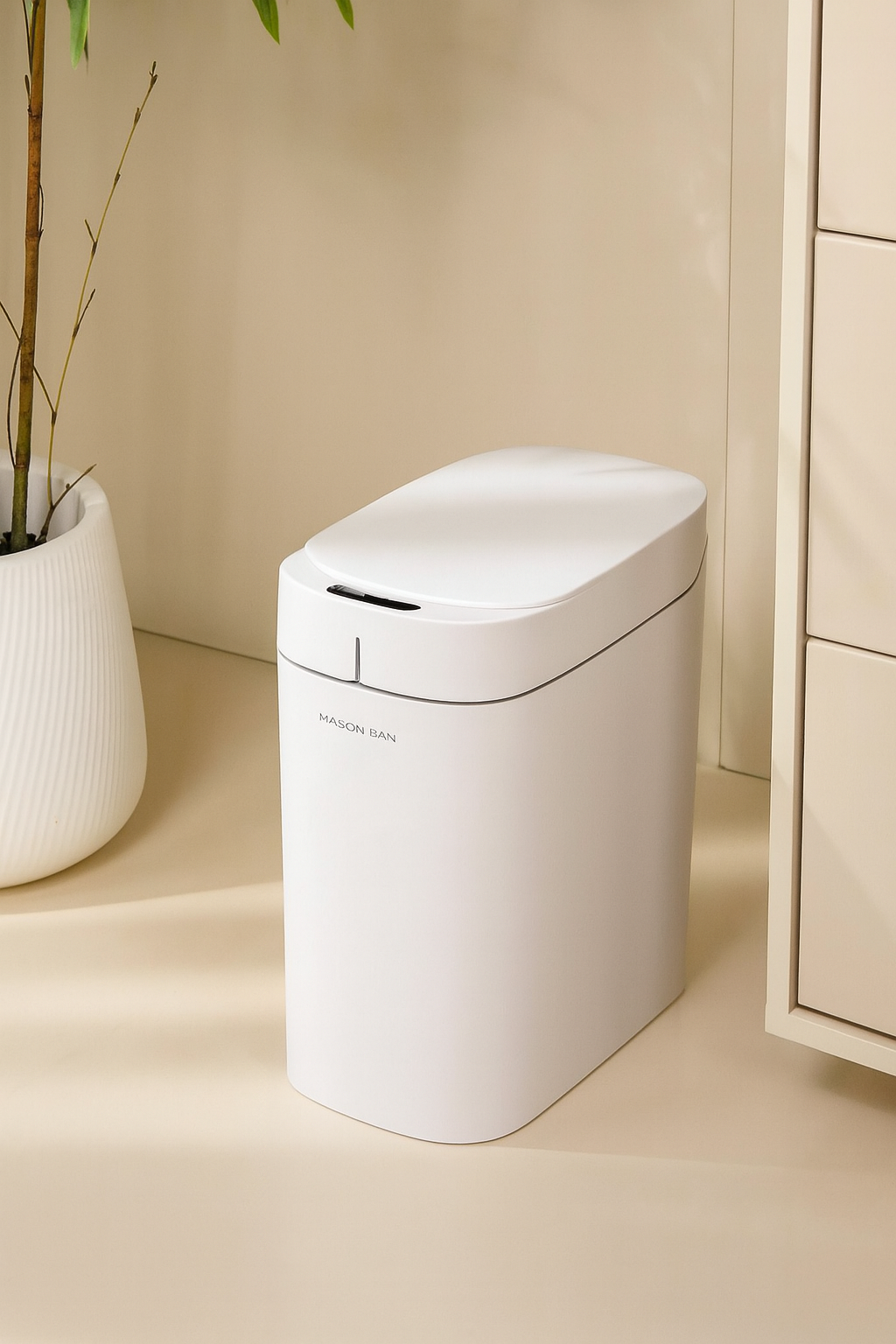 PressBin™ – Inteligentny Kosz z Funkcją Ssania